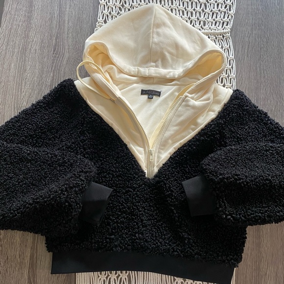 For Love And Lemons Jackets & Blazers - NEW For Love and Lemons sherpa pull over hoodie